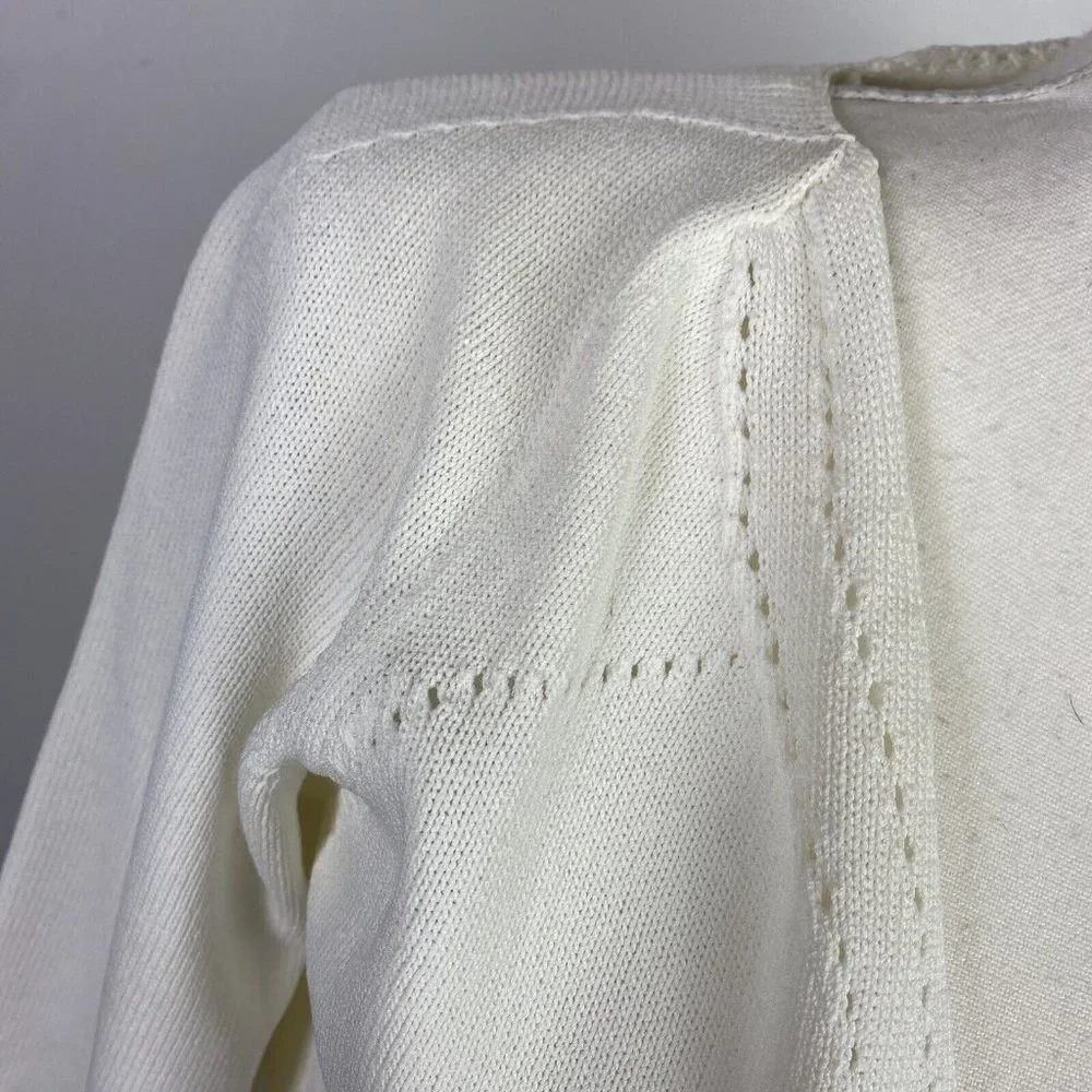 Chelsea Design Size M White Knit Cardigan - Picture 3 of 8